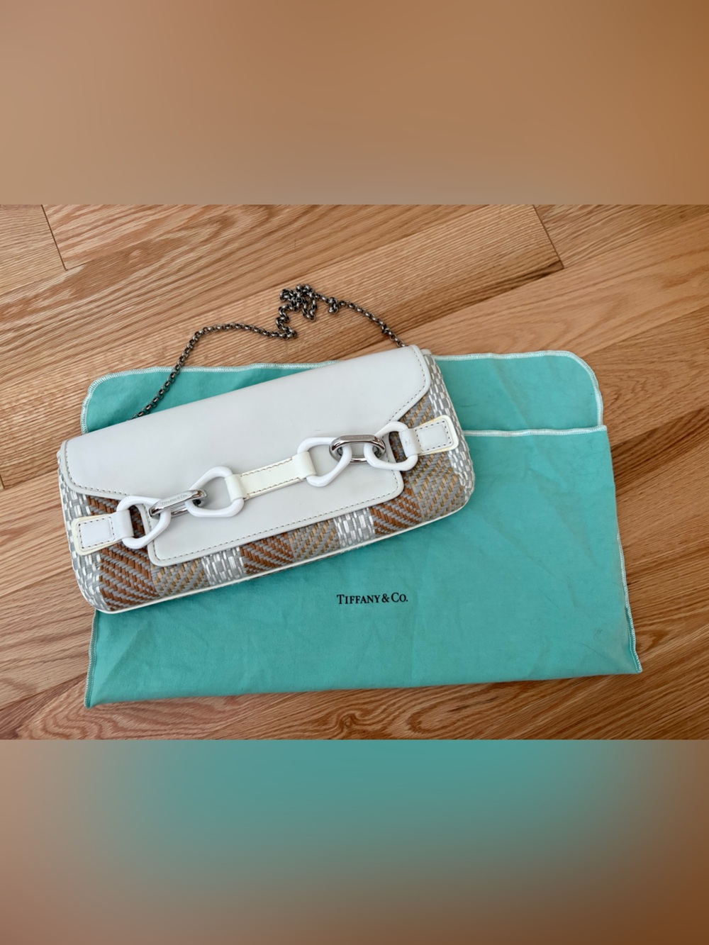 White Woven Shoulder Bag with Chain Strap